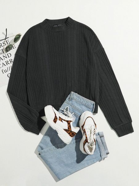 drop shoulder rib-knit solid pullover 48cr#, White;black 
drop shoulder rib-knit solid pullover 48cr#, White;black