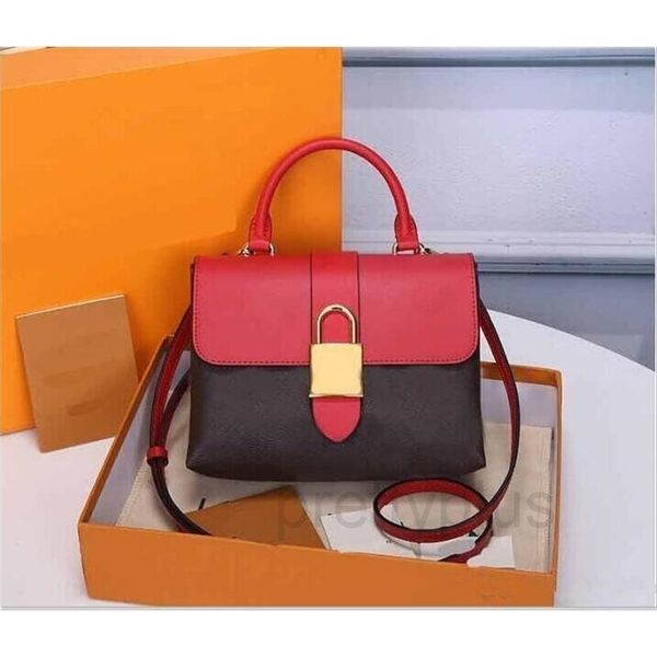 original style brand new super quality genuine leather silk scarf presbyopia postman bag handbag lock leather lapbag women shoulder bag
original style brand new super quality genuine leather silk scarf presbyopia postman bag handbag lock leather lapbag women shoulder bag