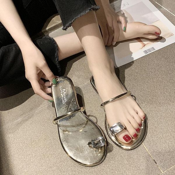 slippers 2021 flat wild fashion rhinestone sandals toe-knob tao zhi female summer outer wear1, Black 
slippers 2021 flat wild fashion rhinestone sandals toe-knob tao zhi female summer outer wear1, Black
