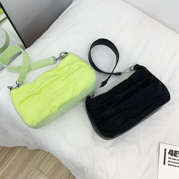 messenger handbags fashion alligator pattern women shoulder bags flap oxford cloth casual solid crossbody bags for women bolsas
messenger handbags fashion alligator pattern women shoulder bags flap oxford cloth casual solid crossbody bags for women bolsas