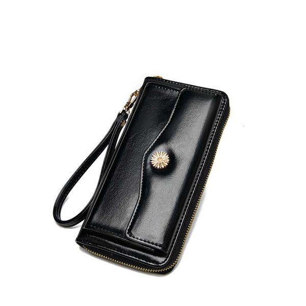 luxurys designers 2021 new wax leather long simple women's handbag large capacity lady's purse wallet
luxurys designers 2021 new wax leather long simple women's handbag large capacity lady's purse wallet