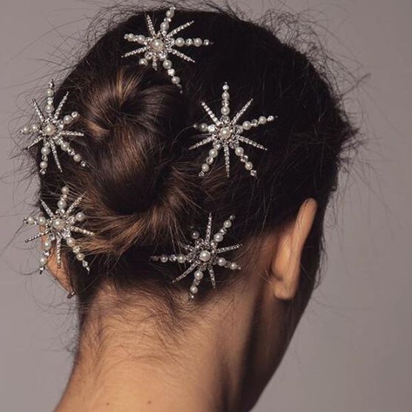 1pcs bride pearl star hair accessories crystal rhinestone hairpin clips wedding party barrette hair jewlery for women christmas gift, Golden;silver
1pcs bride pearl star hair accessories crystal rhinestone hairpin clips wedding party barrette hair jewlery for women christmas gift, Golden;silver