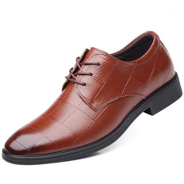 2021 new brogue shoes men breathable leather party shoes business dress pointed toe oxfords wedding luxury men1, Black
2021 new brogue shoes men breathable leather party shoes business dress pointed toe oxfords wedding luxury men1, Black