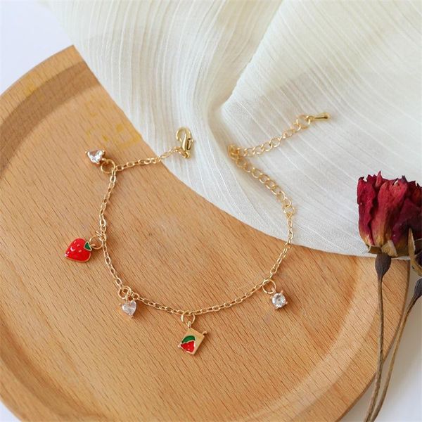 new cute sweet strawberry bracelet ladies zircon students simple small fresh jewelry female girlfriends gift, Black
new cute sweet strawberry bracelet ladies zircon students simple small fresh jewelry female girlfriends gift, Black