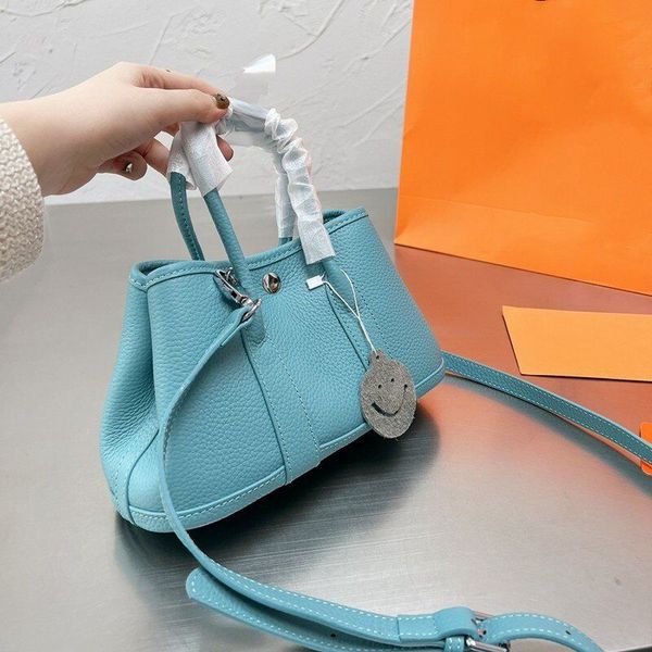cowhide women bag luxurys designers garden party shopping crossbody bags genuine leather fashion 2022 lady handbags
cowhide women bag luxurys designers garden party shopping crossbody bags genuine leather fashion 2022 lady handbags
