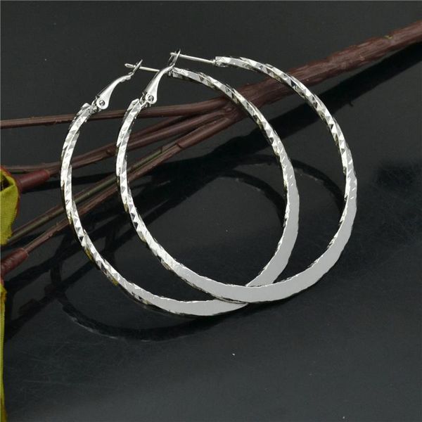 hoop & huggie earrings for women big shiny circle gold plated fashion jewellery accessories wholesale gifts young ladies, Golden;silver
hoop & huggie earrings for women big shiny circle gold plated fashion jewellery accessories wholesale gifts young ladies, Golden;silver