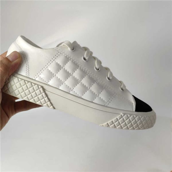 2021 style small fragrance lingge small white shoes women's autumn high lace up round head color matching cashmere casual shoes trend, Black
2021 style small fragrance lingge small white shoes women's autumn high lace up round head color matching cashmere casual shoes trend, Black