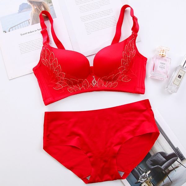 xishangxi big red this year no steel ring underwear gathered up adjustable bra suit, Red;black
xishangxi big red this year no steel ring underwear gathered up adjustable bra suit, Red;black