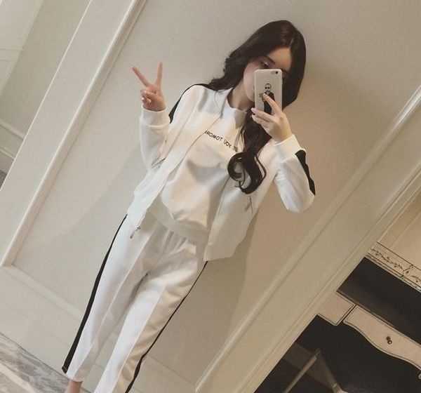 women's tracksuits autumn student fashion long-sleeved cardigan jacket sports casual pants two-piece loose slim suit tide, Gray
women's tracksuits autumn student fashion long-sleeved cardigan jacket sports casual pants two-piece loose slim suit tide, Gray