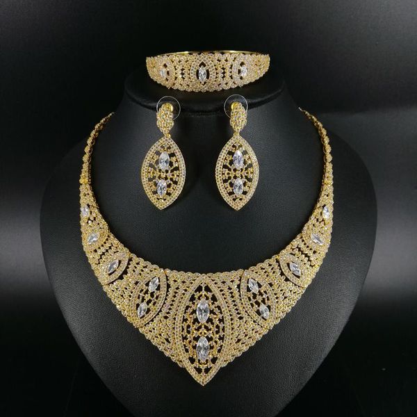 2021 new fashion luruxy crystal cz zircon necklace earring bracelet ring jewelry set wedding bride banquet dressing jewelry set, Silver
2021 new fashion luruxy crystal cz zircon necklace earring bracelet ring jewelry set wedding bride banquet dressing jewelry set, Silver