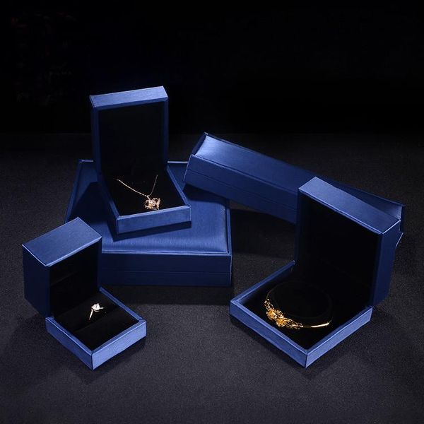 high-quality stringy blue ring box for jewellery earing pendant bracelet package jewelry set boxes packaging display leather, Pink;blue
high-quality stringy blue ring box for jewellery earing pendant bracelet package jewelry set boxes packaging display leather, Pink;blue