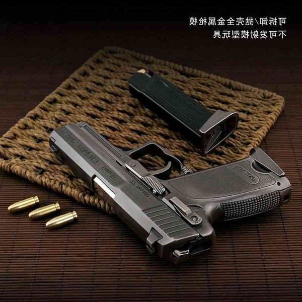 231: 2.05 all metal model toy simulation alloy gun can thrown and disassembled. boys' gifts cannot be fired
231: 2.05 all metal model toy simulation alloy gun can thrown and disassembled. boys' gifts cannot be fired