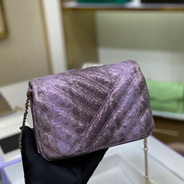 new style shoulder bag water snake skin texture material a4415 classic light gold plated brass snake head clasp genuine leather fashion bags
new style shoulder bag water snake skin texture material a4415 classic light gold plated brass snake head clasp genuine leather fashion bags