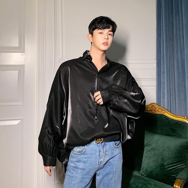 2021 autumn silk men long sleeve big size vintage gothic hip hop man bright dress shirts igd8, White;black
2021 autumn silk men long sleeve big size vintage gothic hip hop man bright dress shirts igd8, White;black