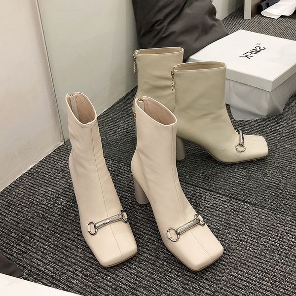 2020 and winter retro fashion leather toe tube thick women's high heels boots34-40 ozdg, Black
2020 and winter retro fashion leather toe tube thick women's high heels boots34-40 ozdg, Black