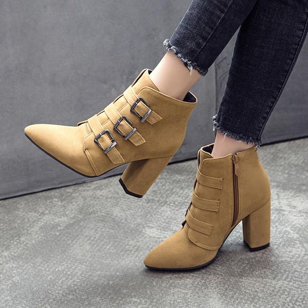boots women ankle british style fashion handmade classic pointed toe metal square heels winter black red brown
boots women ankle british style fashion handmade classic pointed toe metal square heels winter black red brown