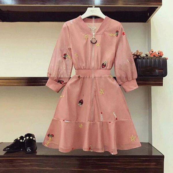 deat 2020 spring summer v neck mesh embroidery letter panters casual dress high waist mermaid mini vestidos mj0401, Black;gray
deat 2020 spring summer v neck mesh embroidery letter panters casual dress high waist mermaid mini vestidos mj0401, Black;gray