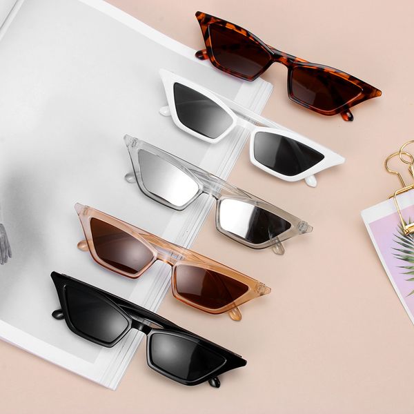 newcute retro cat eye sunglasses women small black white triangle vintage ladies sun glasses red female uv400 3
newcute retro cat eye sunglasses women small black white triangle vintage ladies sun glasses red female uv400 3