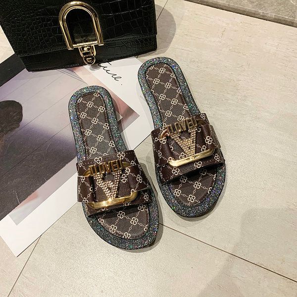 women sandals metal button letter decoration womens slippers summer flat beachs shoes ladies indoor sandals beach slipper casual flip flop, Black
women sandals metal button letter decoration womens slippers summer flat beachs shoes ladies indoor sandals beach slipper casual flip flop, Black