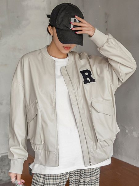 dazy letter patch detail drop shoulder pu leather bomber jacket e0fd#, Black;brown
dazy letter patch detail drop shoulder pu leather bomber jacket e0fd#, Black;brown