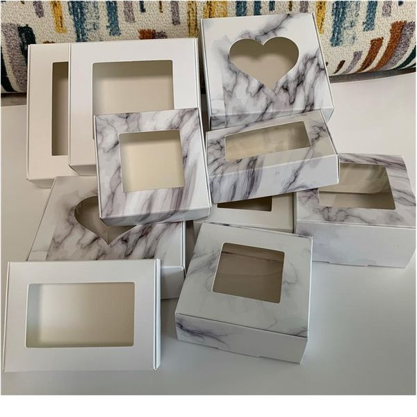 50шт новая крафт-коробка милый квадратный крафт упаковочный коробка свадьба одолжение поставки поставки ручной работы мыло шоколадные конфет
50шт новая крафт-коробка милый квадратный крафт упаковочный коробка свадьба одолжение поставки поставки ручной работы мыло шоколадные конфет