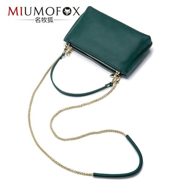 дизайнер сумка 2020 новых женщин crossbody мешки большой емкости zipper дамы мешок плеча женщин способа портмоне и сумки
дизайнер сумка 2020 новых женщин crossbody мешки большой емкости zipper дамы мешок плеча женщин способа портмоне и сумки