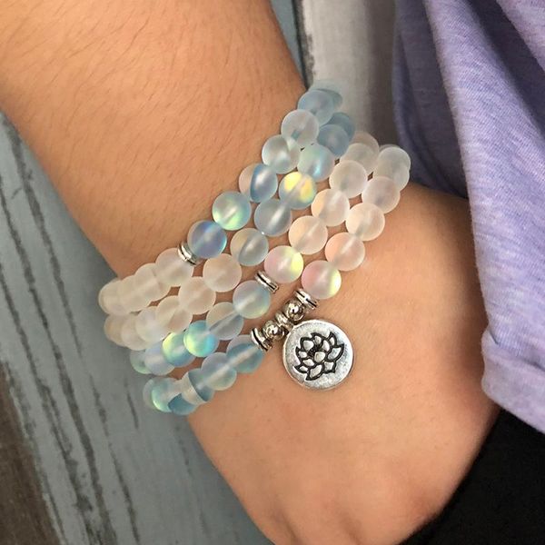 brilliant labradorite stone bracelet for women, matte white and blue color, meditation, mala lotus, om necklace, 108, Golden;silver
brilliant labradorite stone bracelet for women, matte white and blue color, meditation, mala lotus, om necklace, 108, Golden;silver