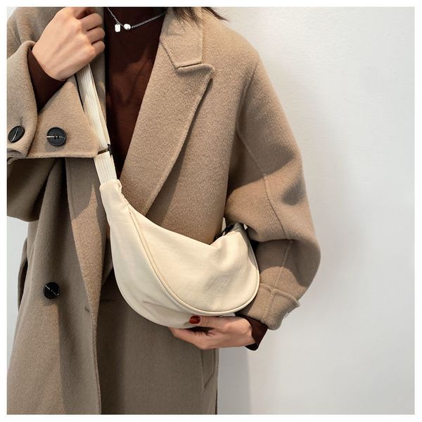 2022 classic shoulder bags leather crossbody multi color style women girl fashion luxurys designer bag key chain nylon coin green
2022 classic shoulder bags leather crossbody multi color style women girl fashion luxurys designer bag key chain nylon coin green