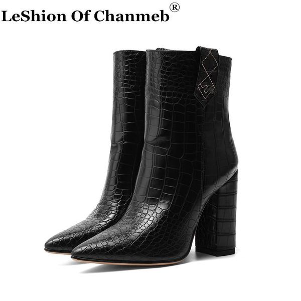 new fashion snakeskin boots for women pu leather crocodile pattern slip ons thick high heels pointed toe short boots woman shoes, Black 
new fashion snakeskin boots for women pu leather crocodile pattern slip ons thick high heels pointed toe short boots woman shoes, Black