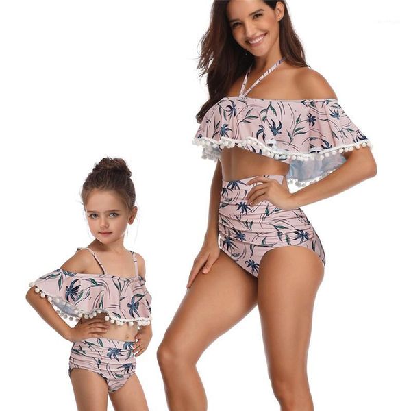 family matching swimwear mother daughter swimsuit women off shoulder bathing suit girls tassel floral bikini swimming suit1, White;black
family matching swimwear mother daughter swimsuit women off shoulder bathing suit girls tassel floral bikini swimming suit1, White;black