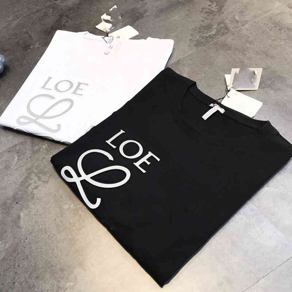 2022 factory wholesale new loe short sleeve t-shirt women's three dimensional letter printing round neck pullover, White
2022 factory wholesale new loe short sleeve t-shirt women's three dimensional letter printing round neck pullover, White