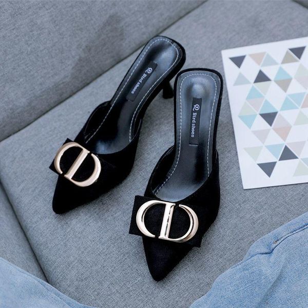 slippers 2021 elegant women's sandals solid patent leather pointed toe fashion brand high heels women shoes red woman, Black
slippers 2021 elegant women's sandals solid patent leather pointed toe fashion brand high heels women shoes red woman, Black