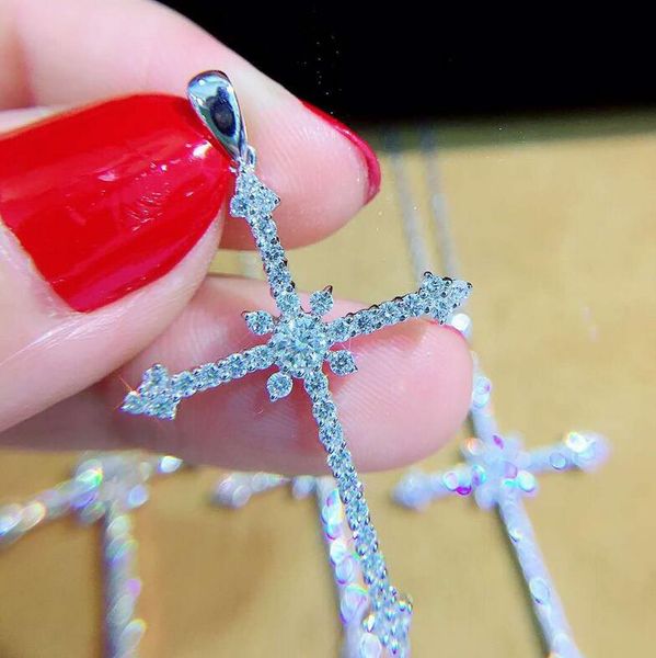 classical ins selling luxury jewelry 925 sterling silver cross pendant popular round cut white z cz diamond women clavicle necklace
classical ins selling luxury jewelry 925 sterling silver cross pendant popular round cut white z cz diamond women clavicle necklace