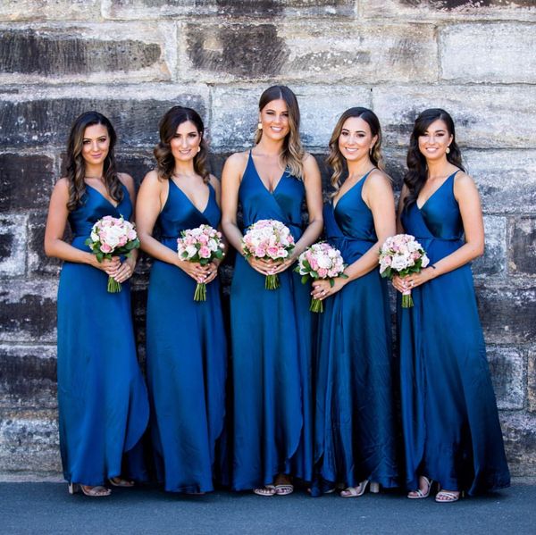 2021 summer bridesmaid dresses royal blue a line spaghetti strap backless pleats split long wedding guest maid of honor gowns, White;pink 
2021 summer bridesmaid dresses royal blue a line spaghetti strap backless pleats split long wedding guest maid of honor gowns, White;pink