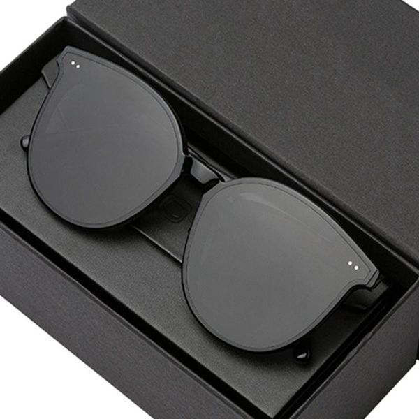sunglasses 2021 korean star fashion women round frame sun glasses men gentle monster luxury package solo, White;black
sunglasses 2021 korean star fashion women round frame sun glasses men gentle monster luxury package solo, White;black