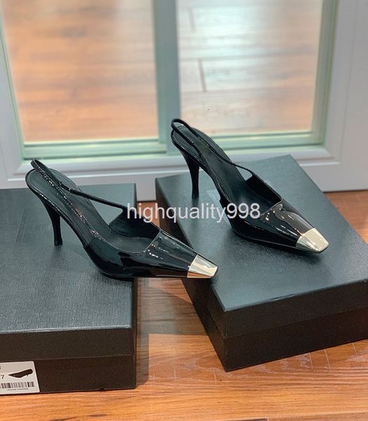 dress shoes style back empty single shoes high heels women's metal black square head patent leather thin heel professional ol fashion
dress shoes style back empty single shoes high heels women's metal black square head patent leather thin heel professional ol fashion