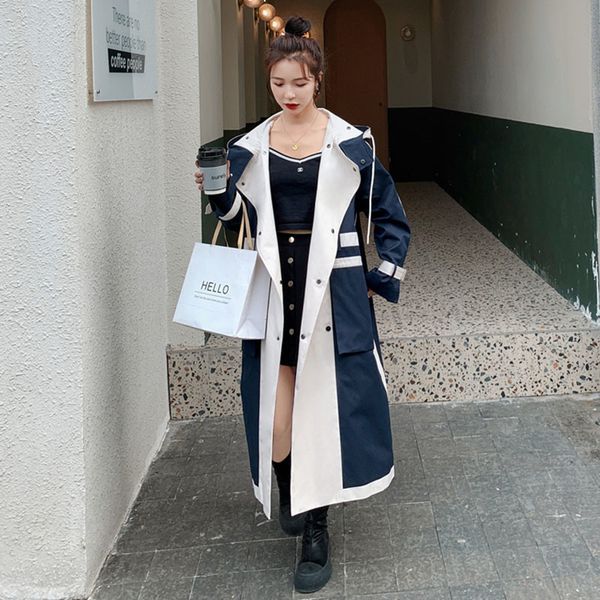 2021 new female blouse long autumn/winter new design stitch contrast with loose korean hood fashion trench coat female3x ceep, Black;brown
2021 new female blouse long autumn/winter new design stitch contrast with loose korean hood fashion trench coat female3x ceep, Black;brown