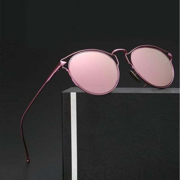 sunglasses width-142 women's overall temple metal star models arrow female coating anti-reflectiv sunglass factory direct, White;black
sunglasses width-142 women's overall temple metal star models arrow female coating anti-reflectiv sunglass factory direct, White;black