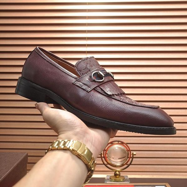 a1 italian retro two tone dress shoe for luxury men oxford shoes lace up casual business men shoes brand brogues shoes, Black
a1 italian retro two tone dress shoe for luxury men oxford shoes lace up casual business men shoes brand brogues shoes, Black