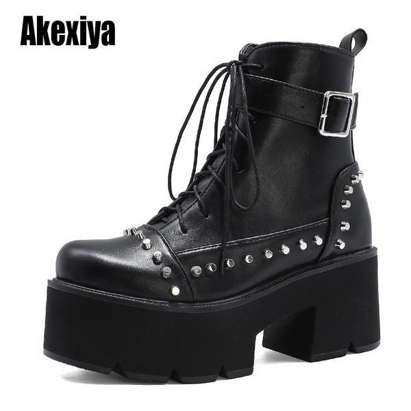 2020 new women's boots lace-up leather women high heel boots autumn platform motorcycle zapatos de mujer u1000, Black
2020 new women's boots lace-up leather women high heel boots autumn platform motorcycle zapatos de mujer u1000, Black