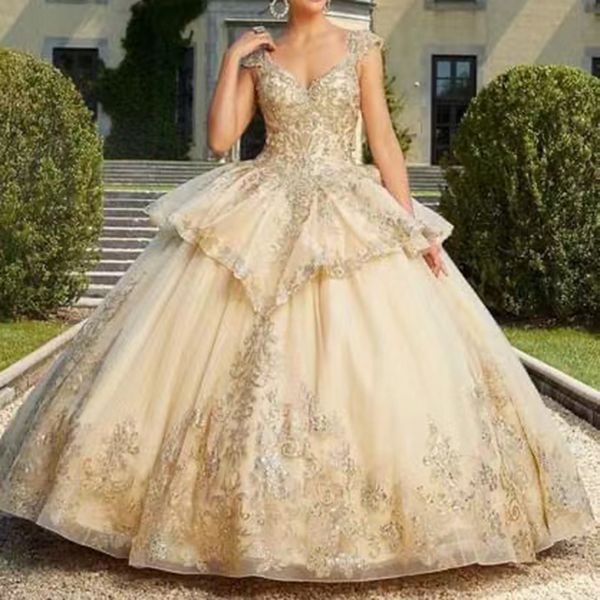 champagne prom quinceanera dresses lace applique sweet 16 dress party wear vestidos de quinceanera, Blue;red
champagne prom quinceanera dresses lace applique sweet 16 dress party wear vestidos de quinceanera, Blue;red