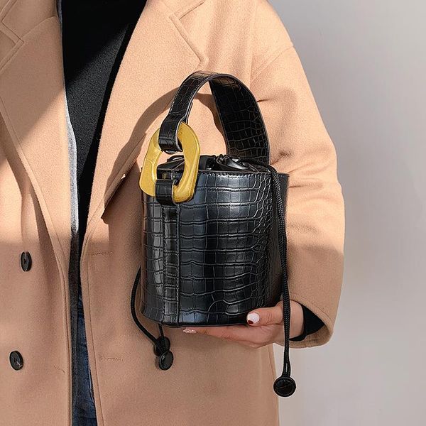 cross body crocodile pattern tote bucket bag 2021 high-quality pu leather women's designer handbag vintage shoulder messenger
cross body crocodile pattern tote bucket bag 2021 high-quality pu leather women's designer handbag vintage shoulder messenger