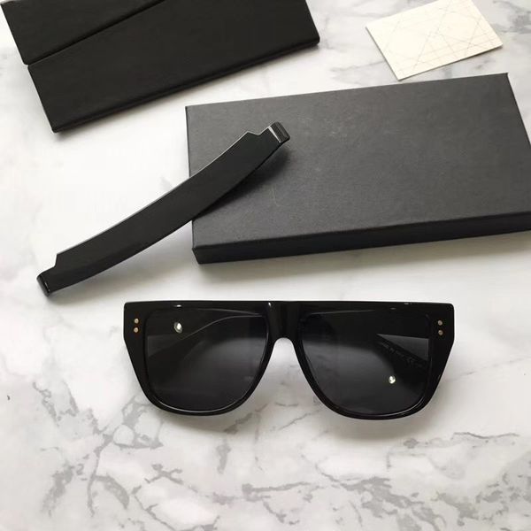 latest selling popular fashion women sunglasses mens sunglasses men sunglasses gafas de sol sun glasses uv400 lens with box 11, White;black
latest selling popular fashion women sunglasses mens sunglasses men sunglasses gafas de sol sun glasses uv400 lens with box 11, White;black