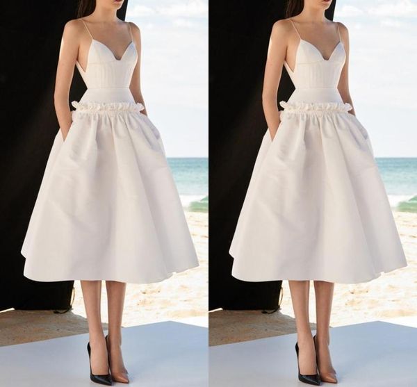 new length evening dress 2020 elegant satin spaghetti straps v-neck prom party gowns vestidos de fiesta de noche abiye1, White;black
new length evening dress 2020 elegant satin spaghetti straps v-neck prom party gowns vestidos de fiesta de noche abiye1, White;black