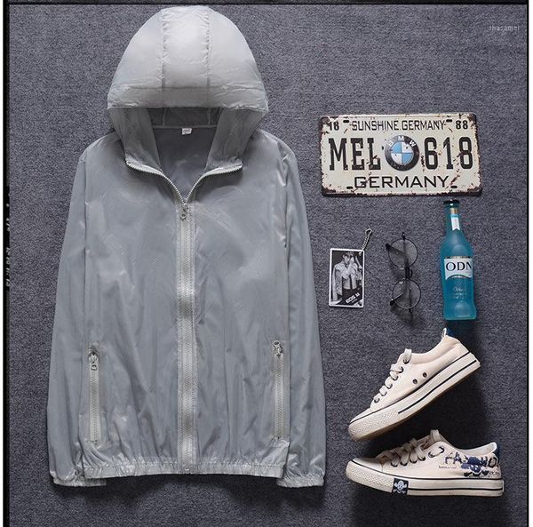 2018 men windbreaker jacket 2018 summer uv protection fashion jacket men's hooded jackets male coat thin men coat outwear couple1, Black;brown
2018 men windbreaker jacket 2018 summer uv protection fashion jacket men's hooded jackets male coat thin men coat outwear couple1, Black;brown