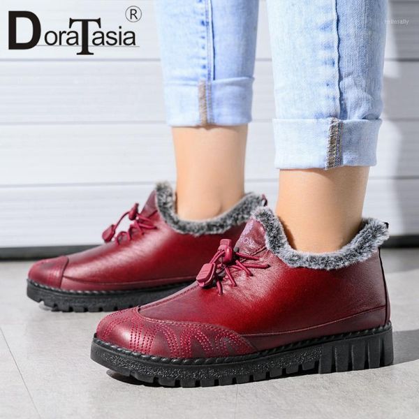 doratasia 2020 new female winter snow boots retro warm fur outdoor boots women round toe platform flat with plush shoes woman1, Black
doratasia 2020 new female winter snow boots retro warm fur outdoor boots women round toe platform flat with plush shoes woman1, Black