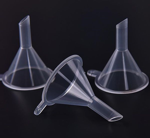 funnels liquid mini perfume plastic transparent small essential oil filling empty bottle packing kitchen bar dining tool epacket free
funnels liquid mini perfume plastic transparent small essential oil filling empty bottle packing kitchen bar dining tool epacket free