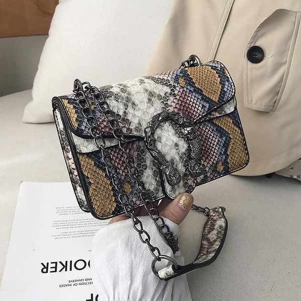 роскошная кожа сумка сумка serpentine дизайнерские цепи блокировки женский сумки посыльного crossbody сумки для женщин 
роскошная кожа сумка сумка serpentine дизайнерские цепи блокировки женский сумки посыльного crossbody сумки для женщин