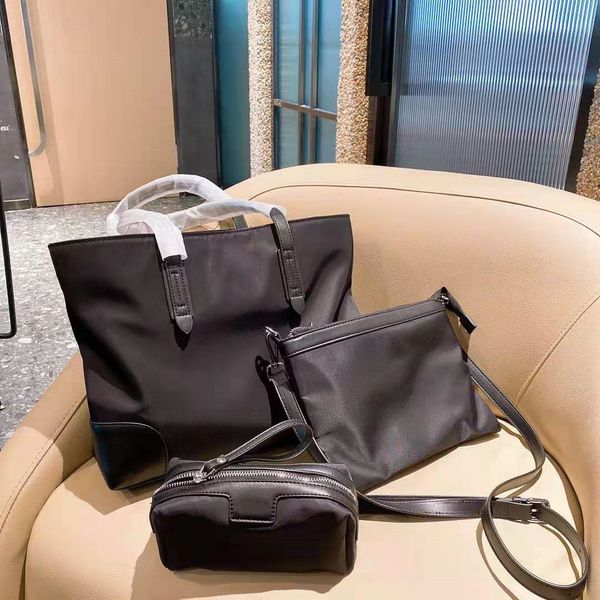 women designers 3pc nylon bags set big shopping shoulder bag crossbody messenger bag with mini bag pocket set
women designers 3pc nylon bags set big shopping shoulder bag crossbody messenger bag with mini bag pocket set