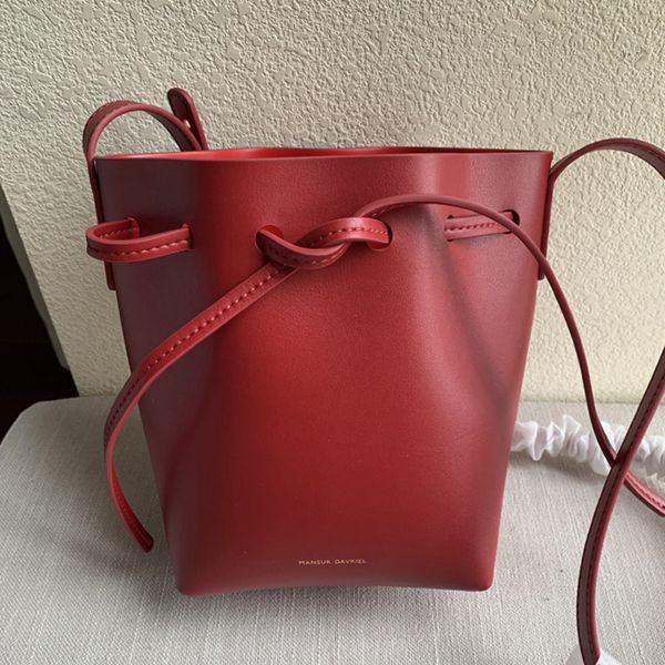mansurgavriel women real leather bucket bag ,mansur lady genuine leather shoulder bags, gavriel women handbag,c1223
mansurgavriel women real leather bucket bag ,mansur lady genuine leather shoulder bags, gavriel women handbag,c1223